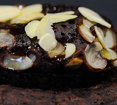 Шоколадова торта с бадемов крем – Рецепти Белчо Христов